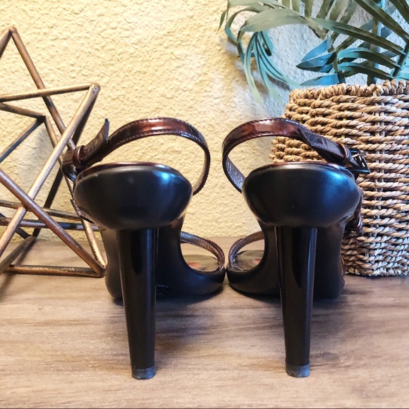 Stuart Weitzman Leopard Strap Heel - Picture 3 of 4